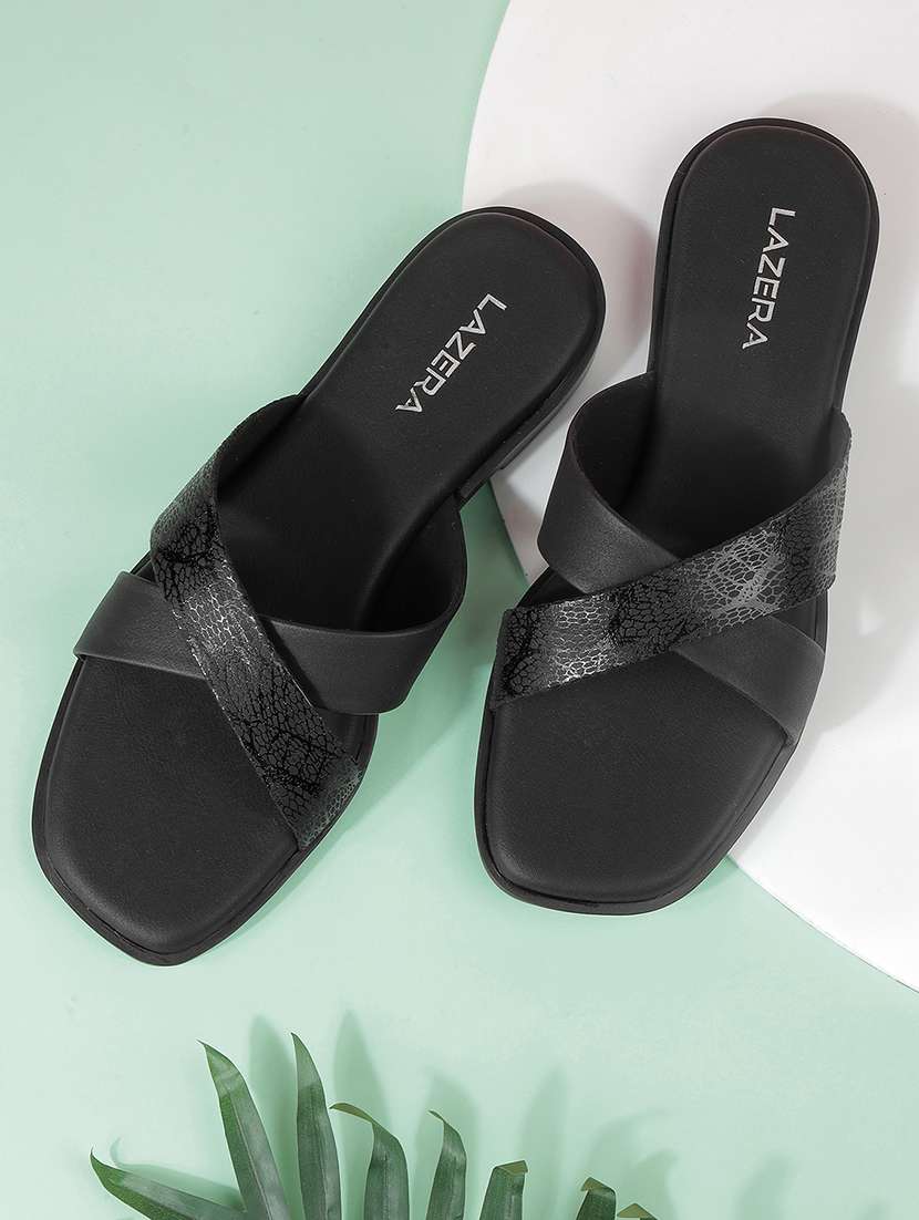 women textured slip on flat sandal