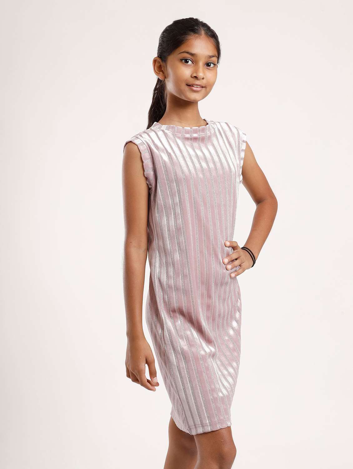 girls self designed sleeveless sheath dress