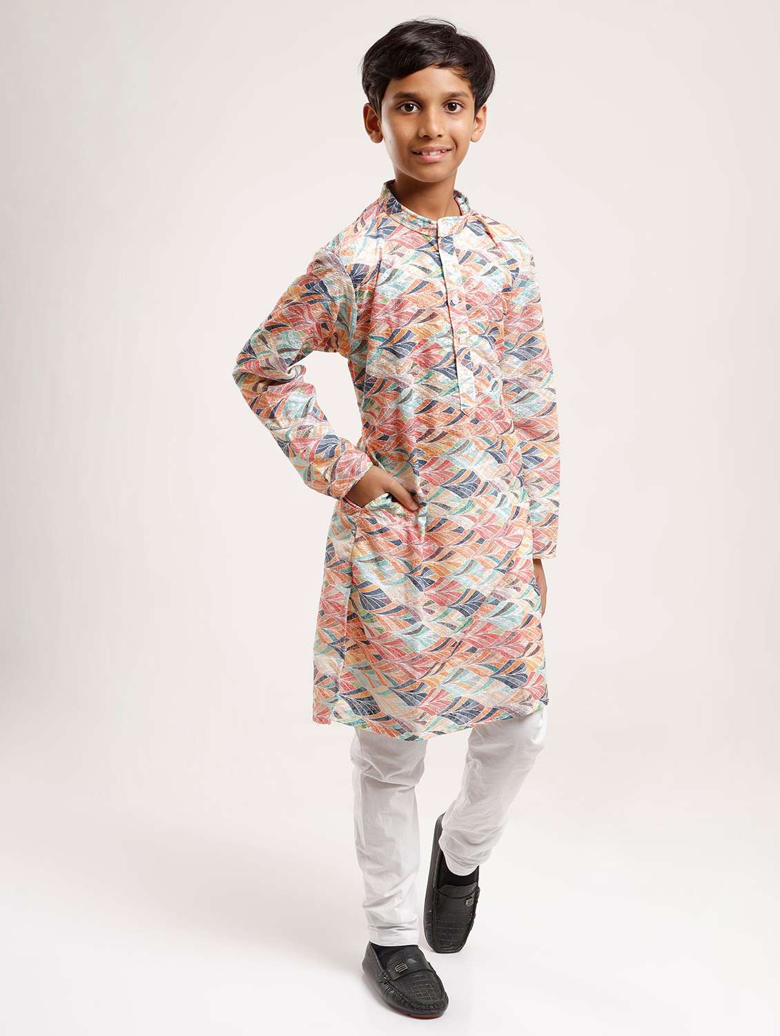 boys printed long sleeve straight kurta