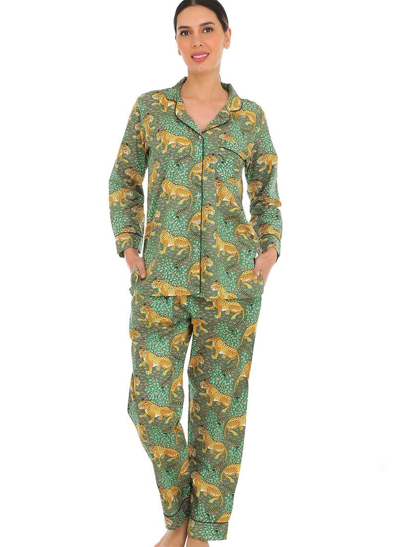 women printed nightwear pyjama set
