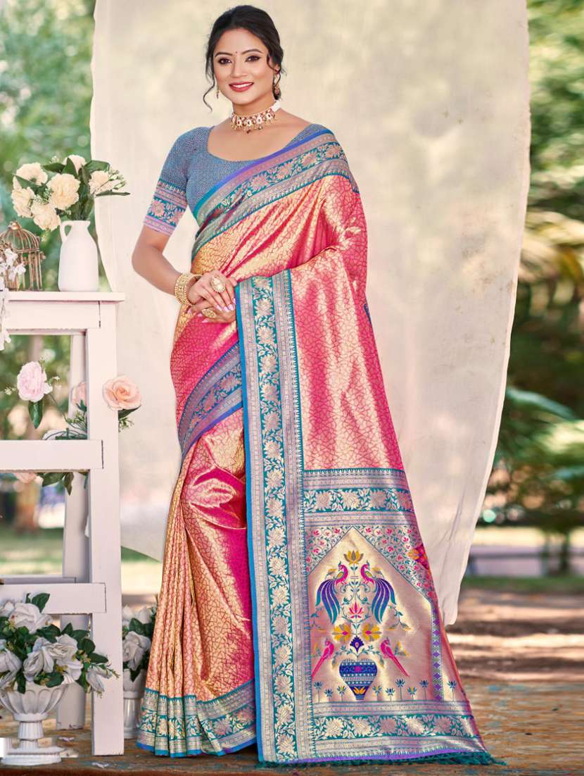 women self design kanjivaram saree with blouse