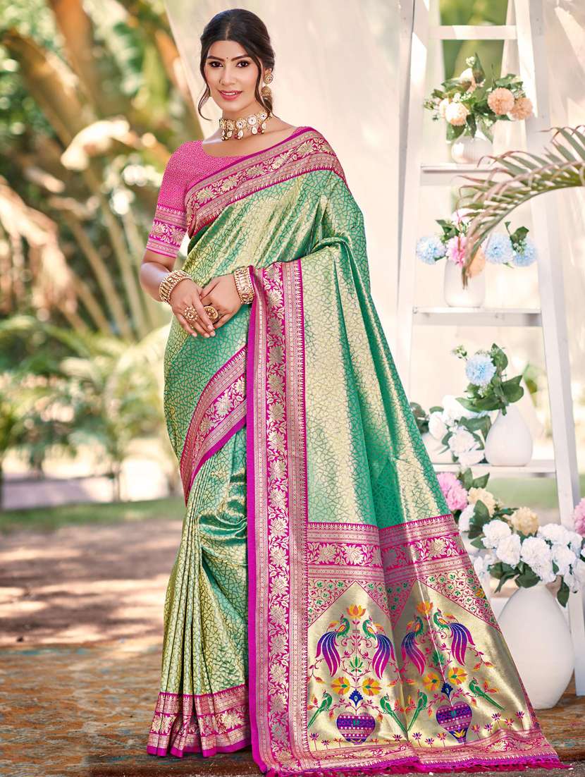 women self design kanjivaram saree with blouse