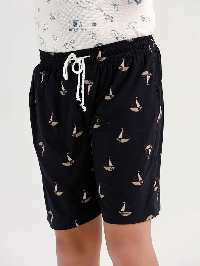 boys printed mid rise shorts - 22272848 -  Standard Image - 3