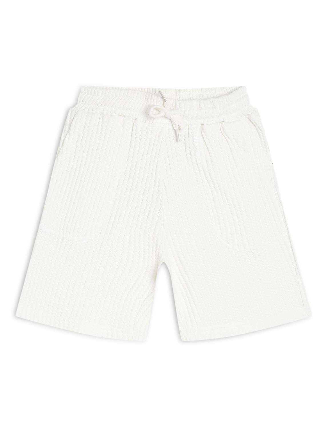 boys solid mid rise shorts