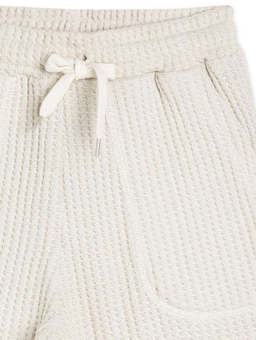 boys solid mid rise shorts - 22272855 -  Standard Image - 3