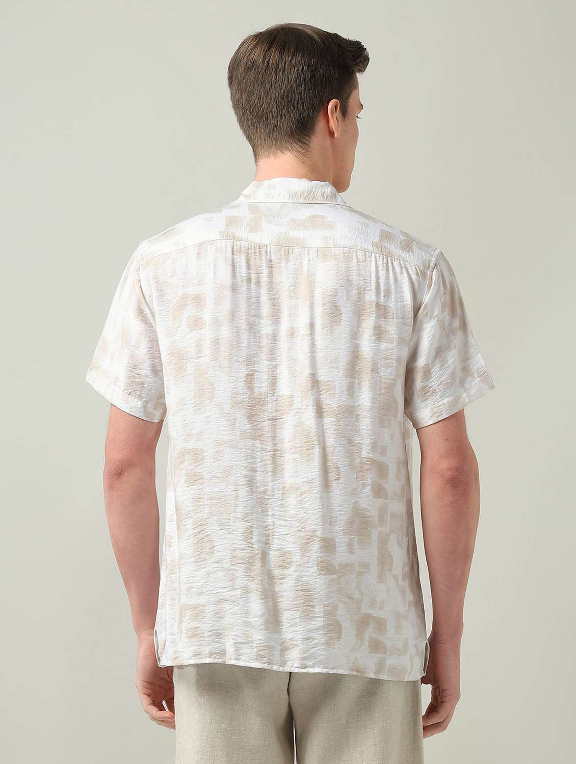 Men Printed Short Sleeve Regular Fit Casual Shirt - 22272878 -  Standard Image - 3