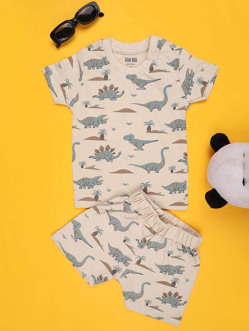 boys printed t-shirt & shorts co-ords set