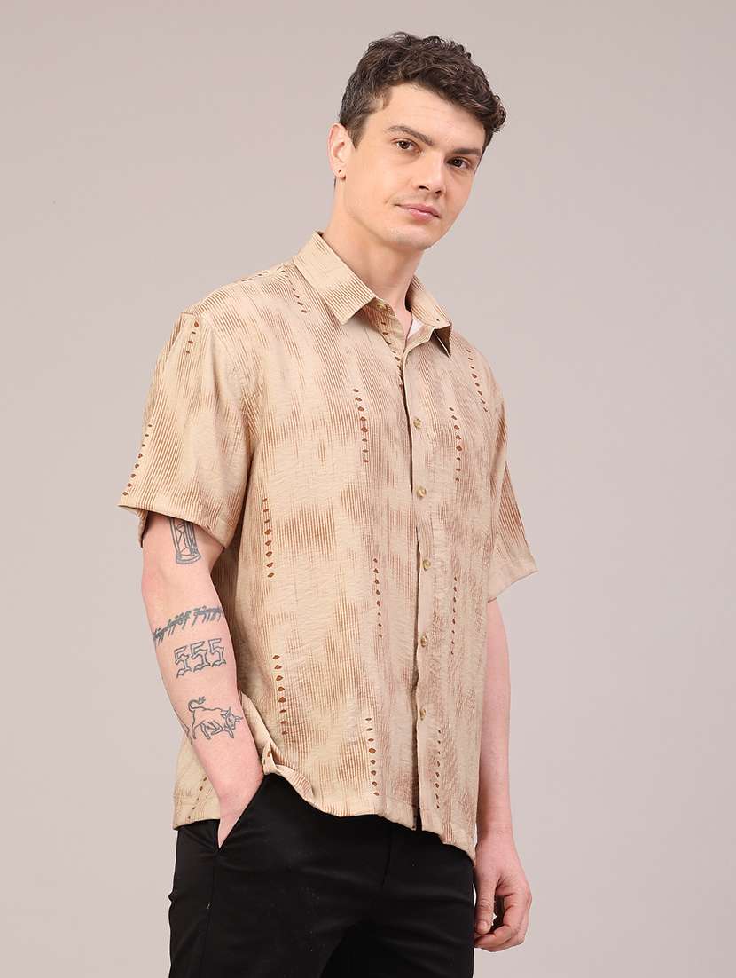men printed short sleeve regular fit casual shirt - 22273153 -  Standard Image - 3