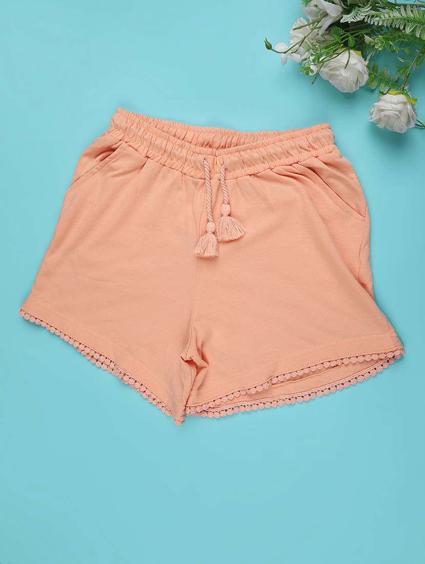 girls solid mid rise shorts