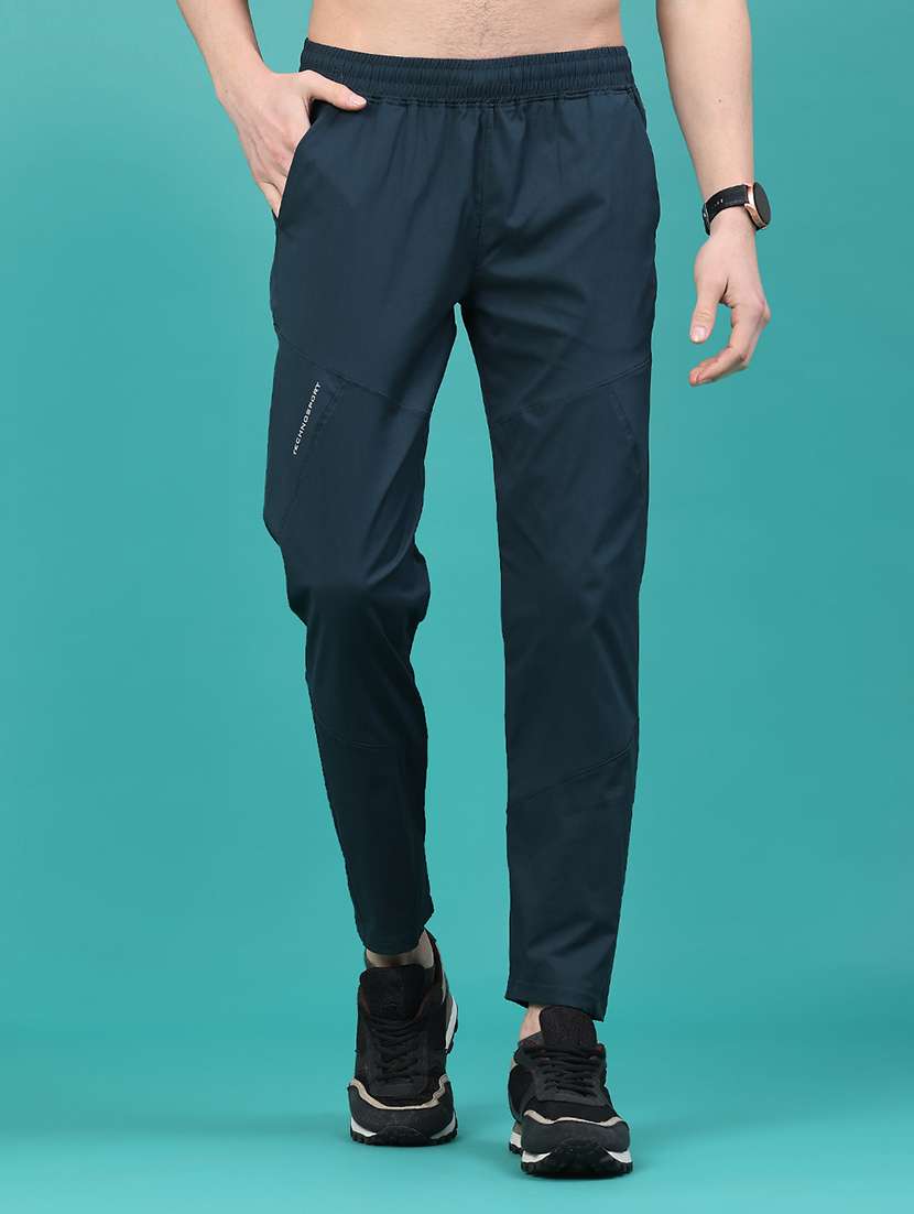 men solid mid rise regular fit track pant