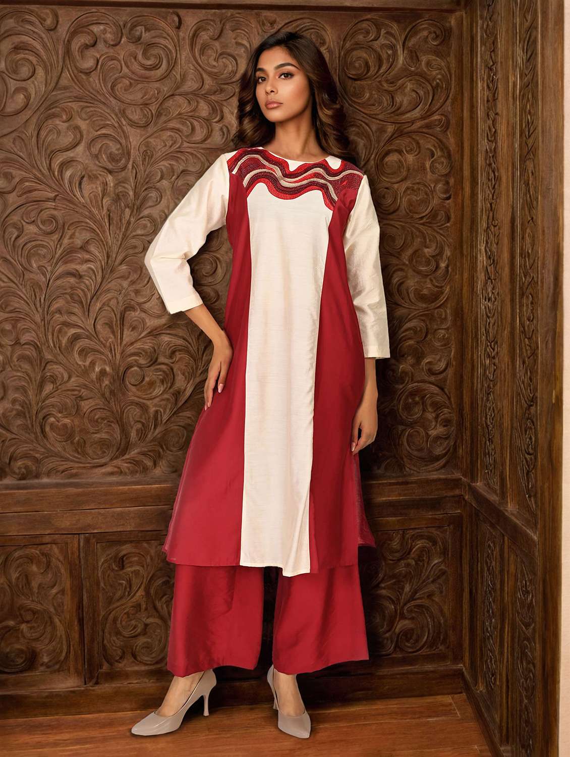 women color block three quarter sleeve kurta palazzo set