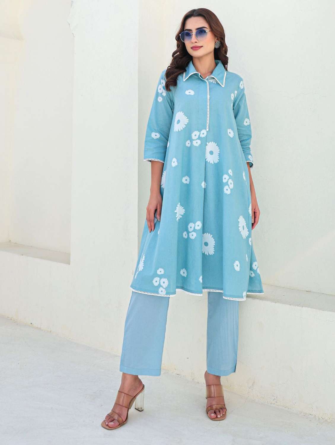 women floral three quarter sleeve kurta pant set - 22273597 -  Standard Image - 3