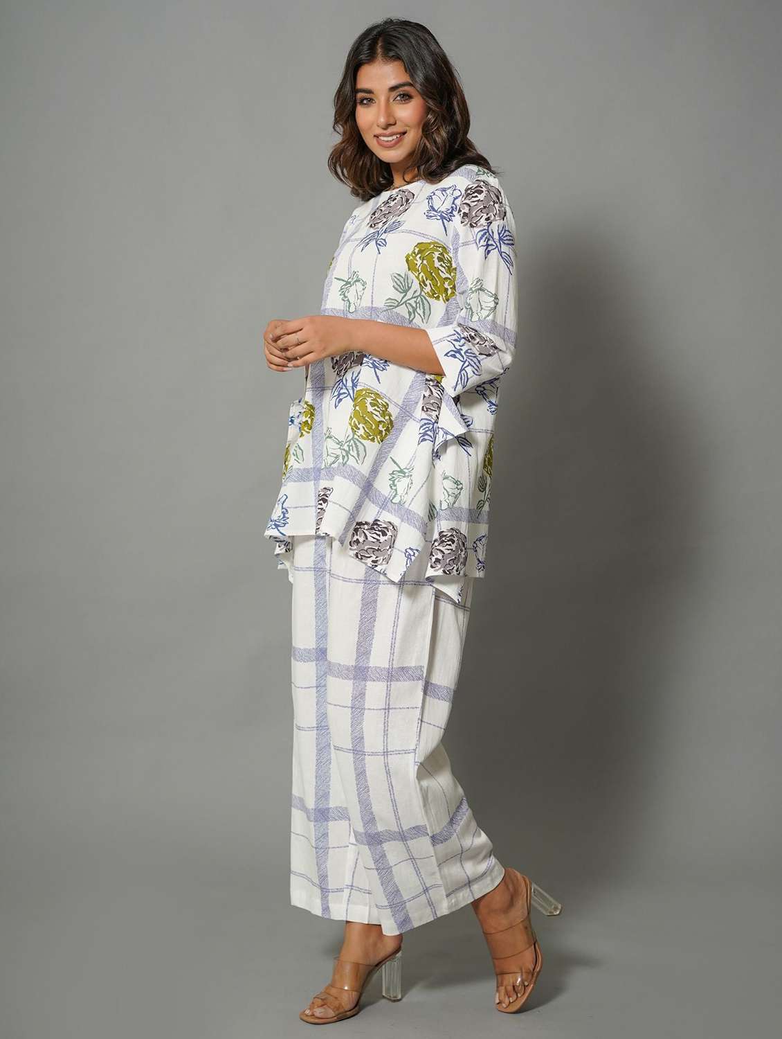 women printed top and trouser co-ord set - 22273627 -  Standard Image - 3