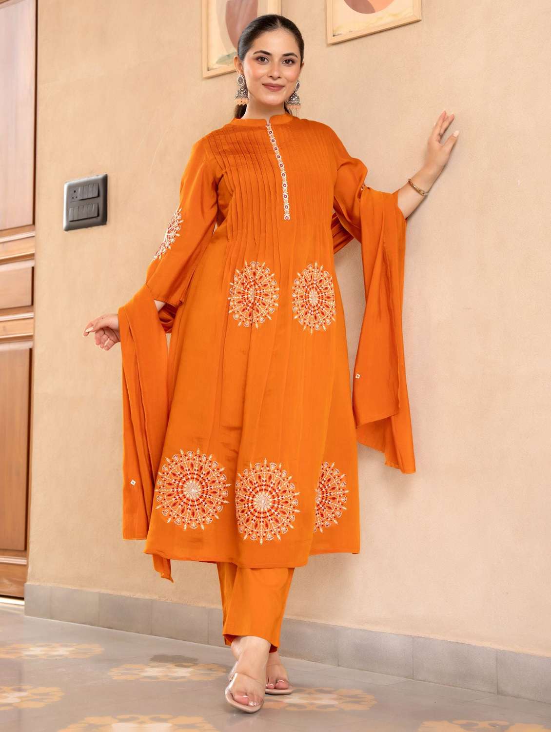 women solid with work three quarter sleeve kurta pant with dupatta set