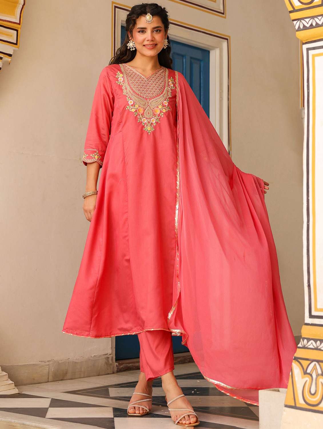 women solid with work three quarter sleeve kurta pant with dupatta set