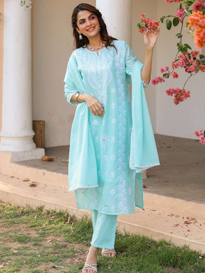 women solid with work three quarter sleeve kurta pant with dupatta set