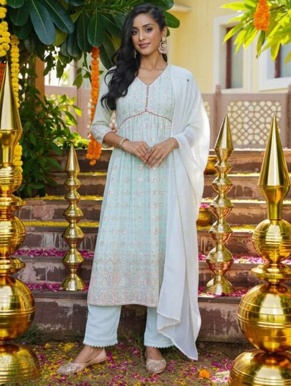 women solid with work three quarter sleeve kurta pant with dupatta set