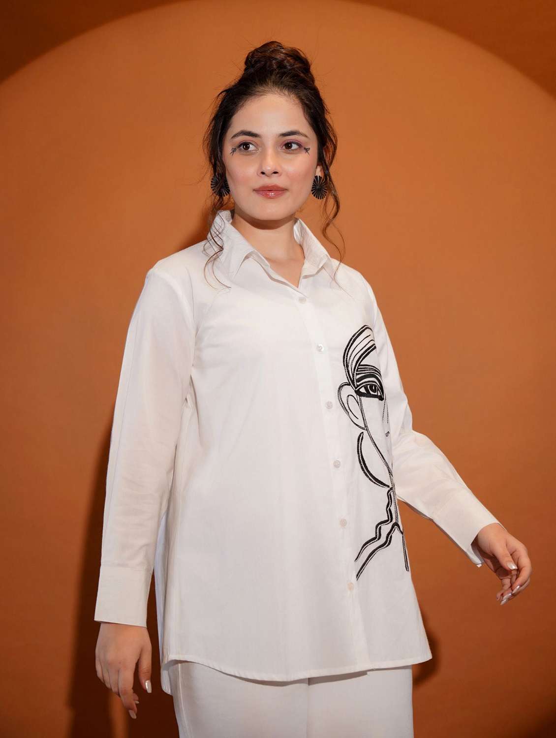 women collared long sleeve regular shirt - 22273762 -  Standard Image - 3