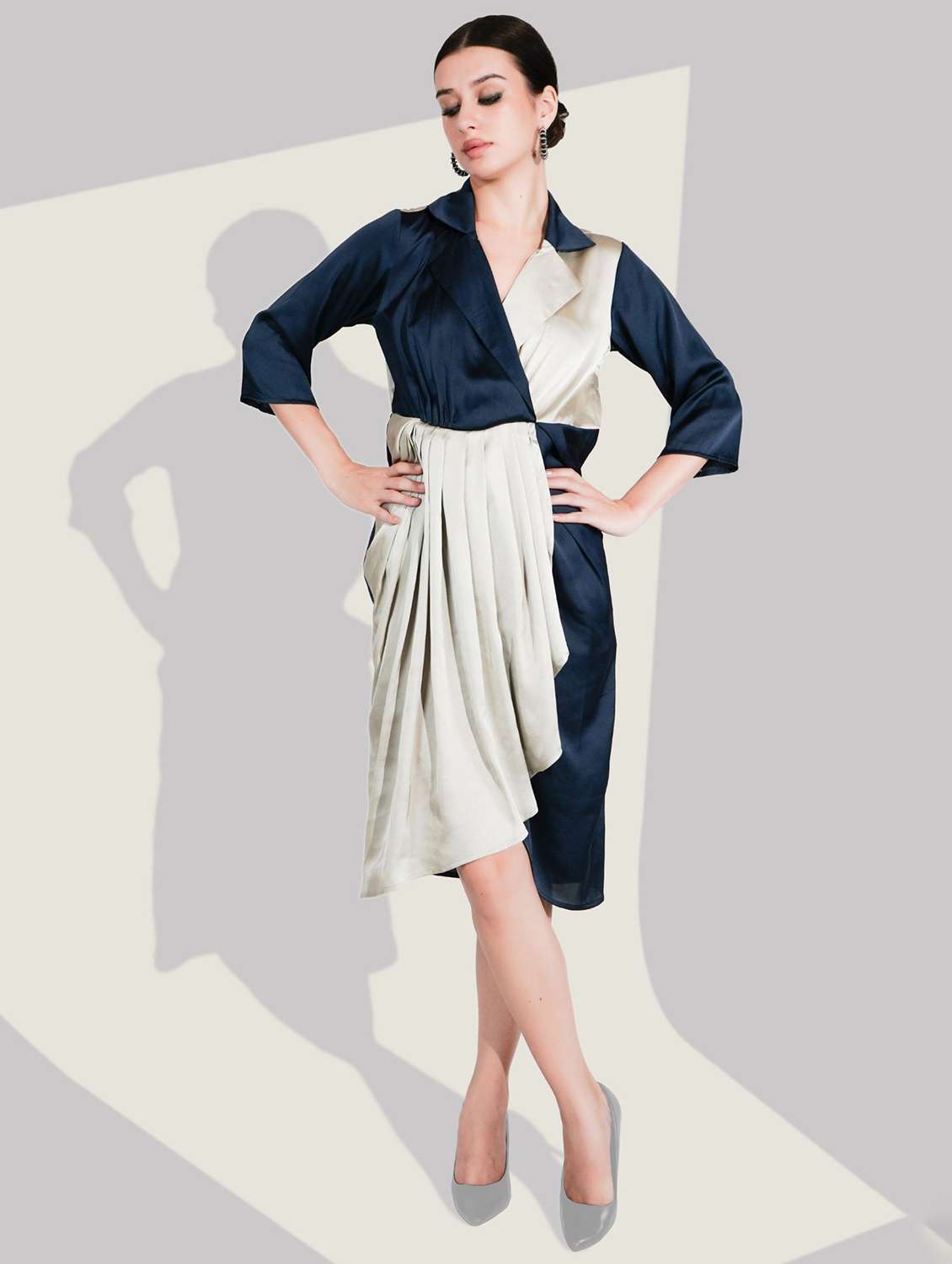 women color blocked three quartre sleeve wrap dress
