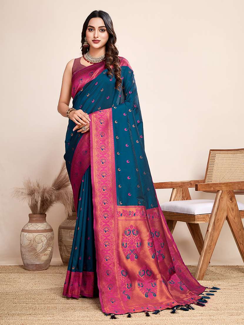 women self design banarasi saree with blouse