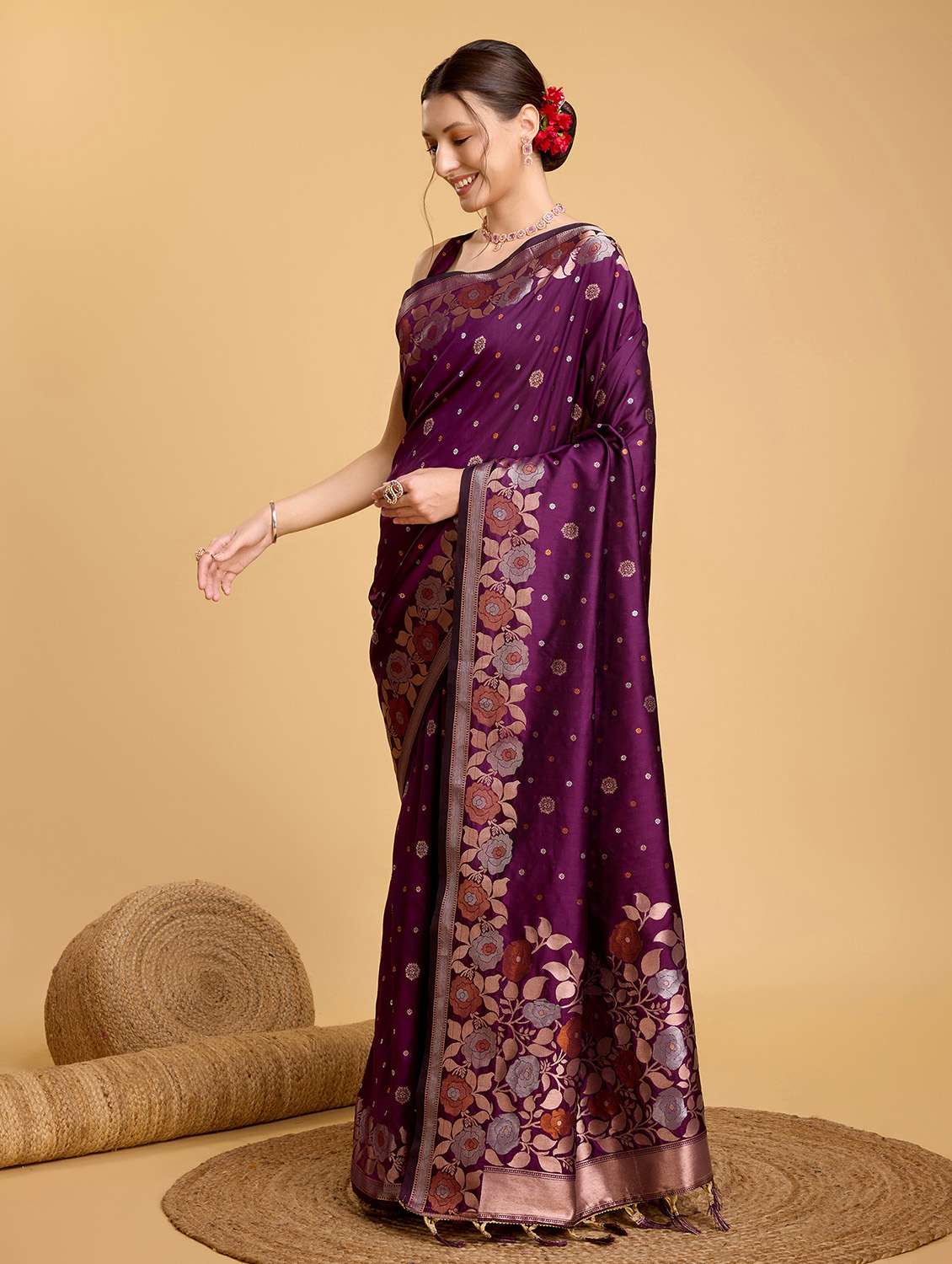 women self design banarasi saree with blouse - 22274093 -  Standard Image - 3
