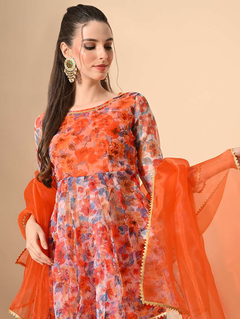 women floral print kurta and sharara with dupatta  - 22274268 -  Standard Image - 5