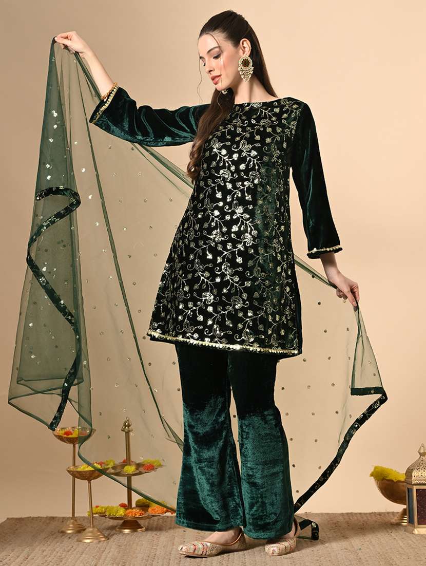 women embroidered kurta and sharara with dupatta  - 22274270 -  Standard Image - 3