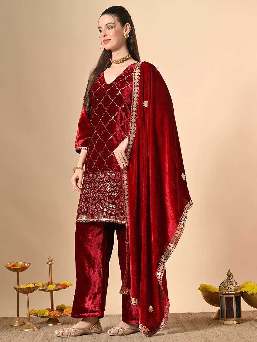 women embroidered kurta and palazzo with dupatta  - 22274271 -  Standard Image - 3