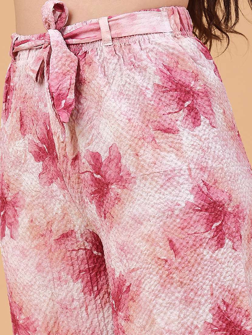 women printed mid rise capri - 22275152 -  Standard Image - 5