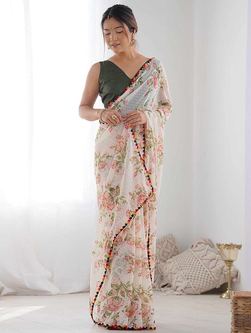 women printed casual wear saree with blouse