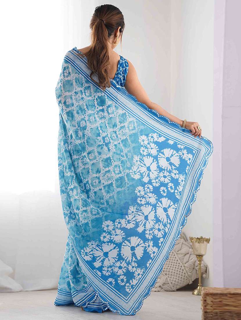 women printed casual wear saree with blouse - 22275456 -  Standard Image - 3