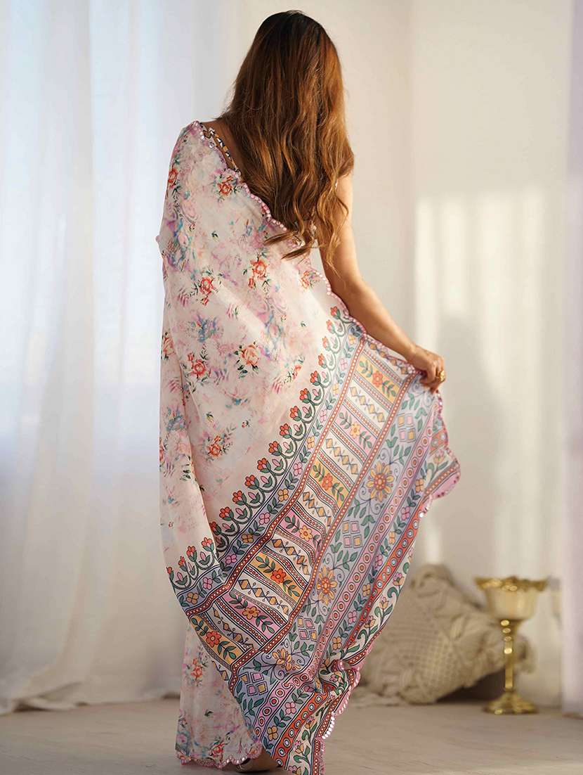 women printed casual wear saree with blouse - 22275459 -  Standard Image - 3