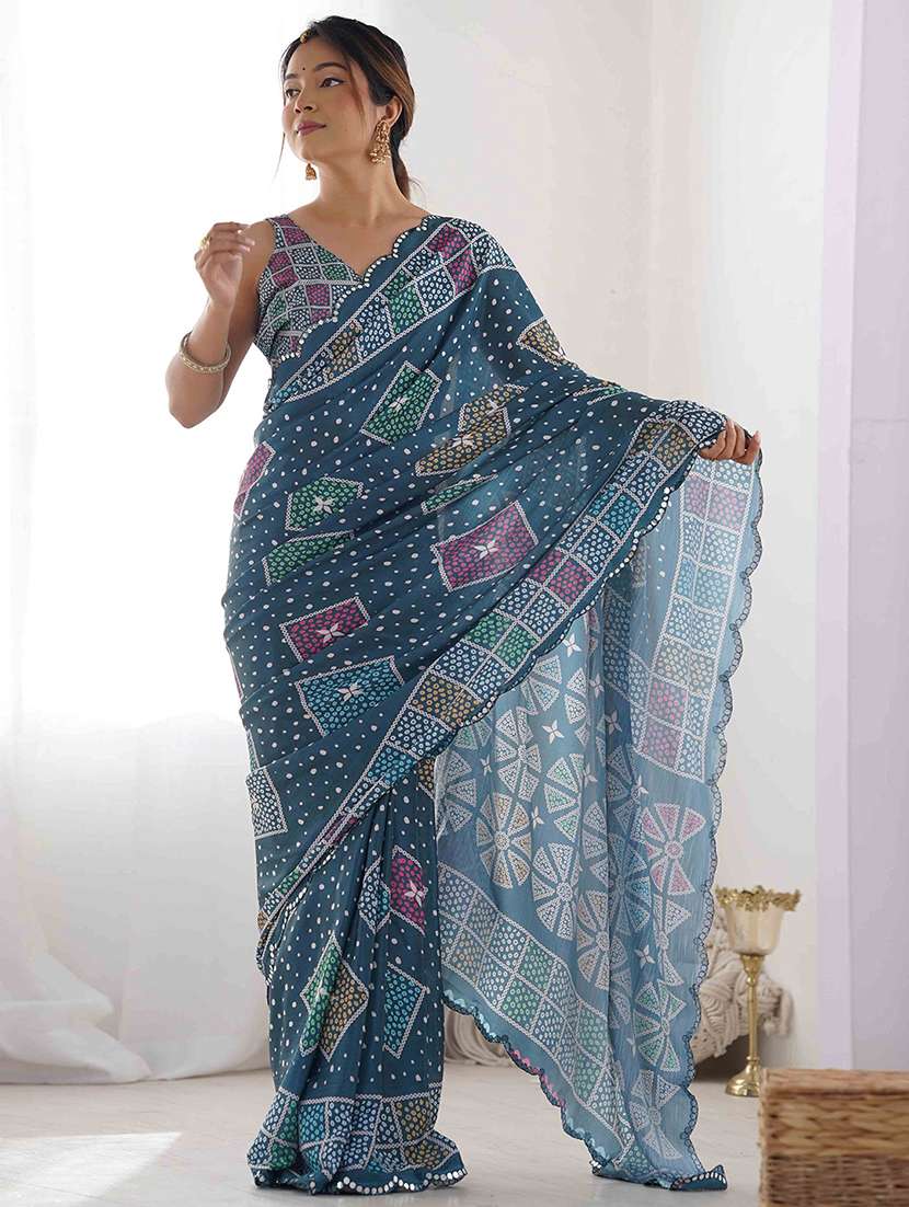 women printed casual wear saree with blouse