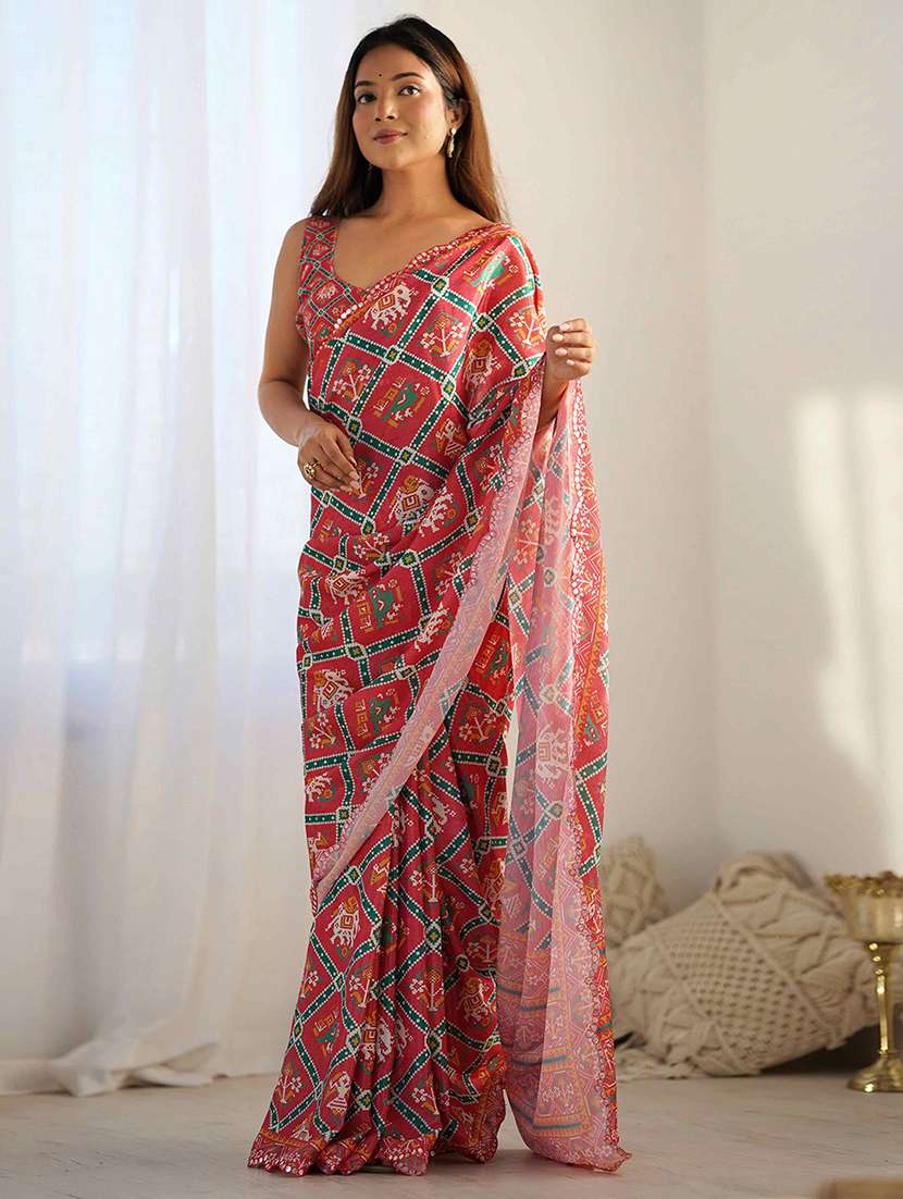 women printed casual wear saree with blouse