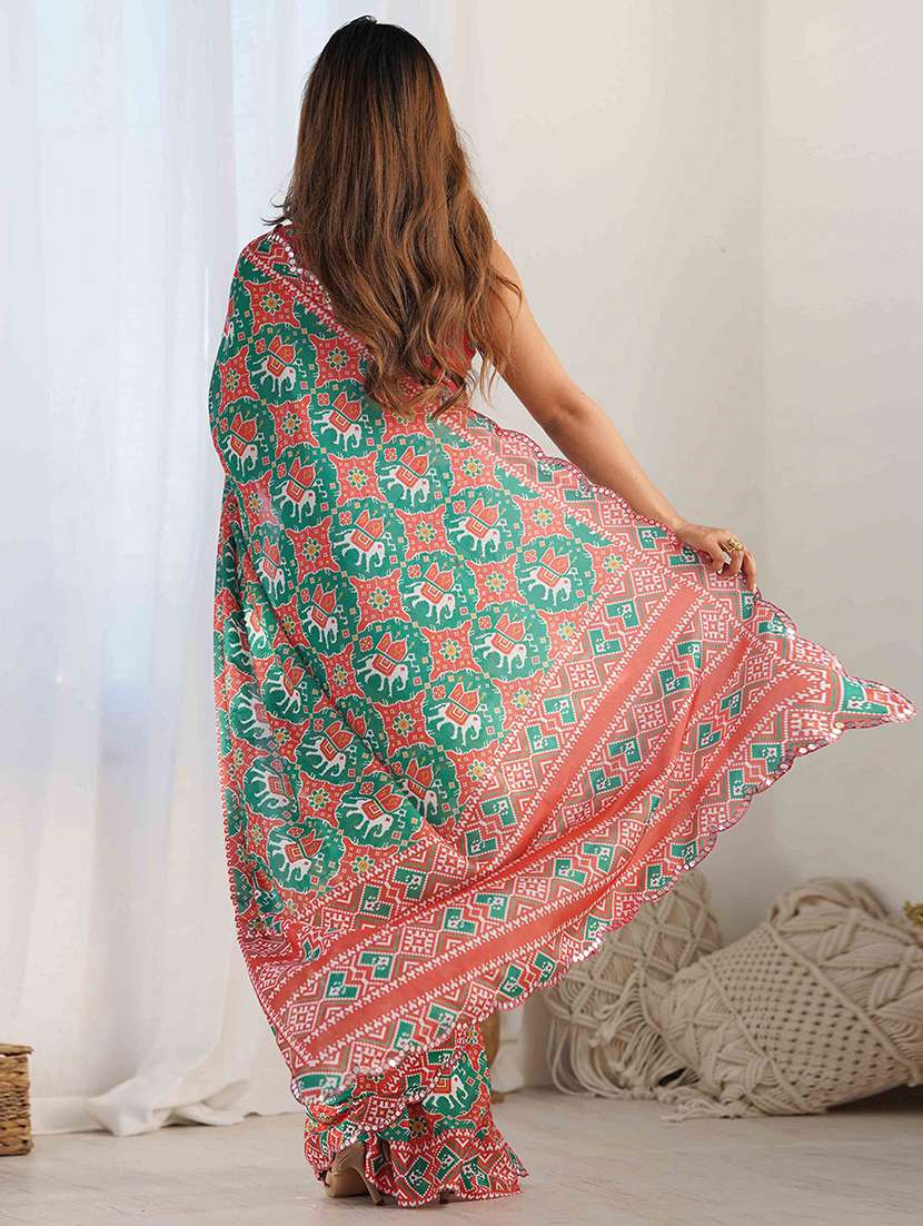 women printed casual wear saree with blouse - 22275467 -  Standard Image - 3