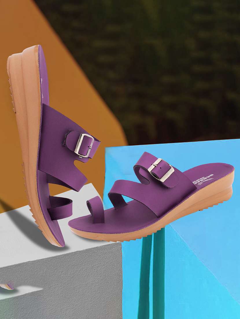 women solid open toe sandal