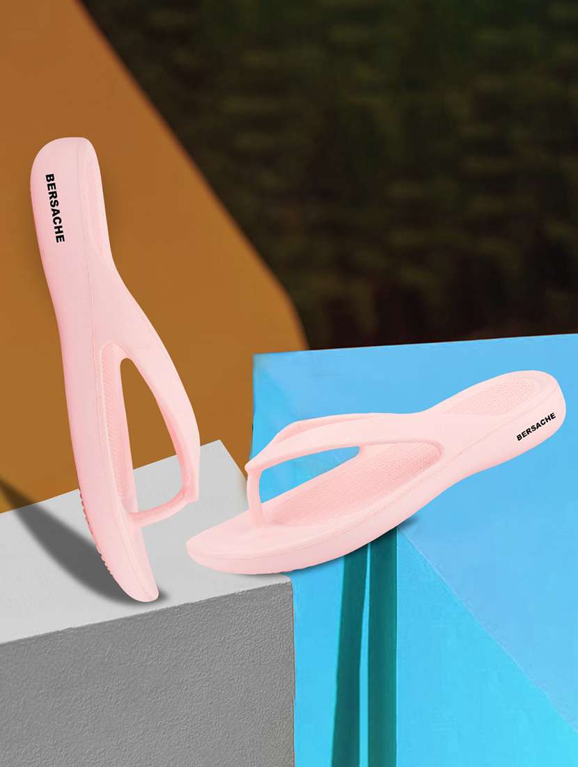 women solid slip on flip flop