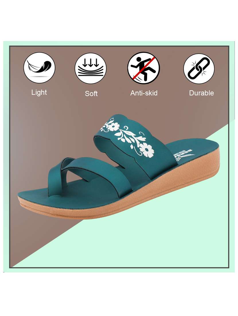 women pinted slip on flip flop - 22275501 -  Standard Image - 3