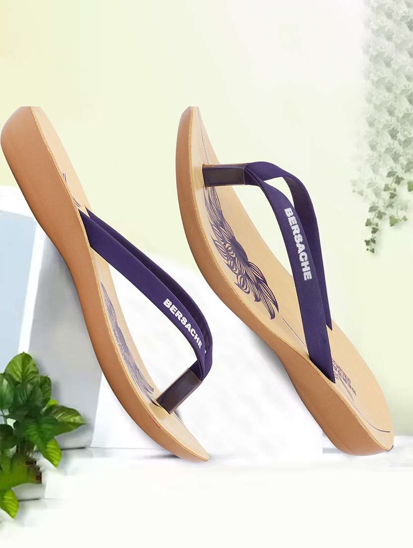 women solid slip on flip flop