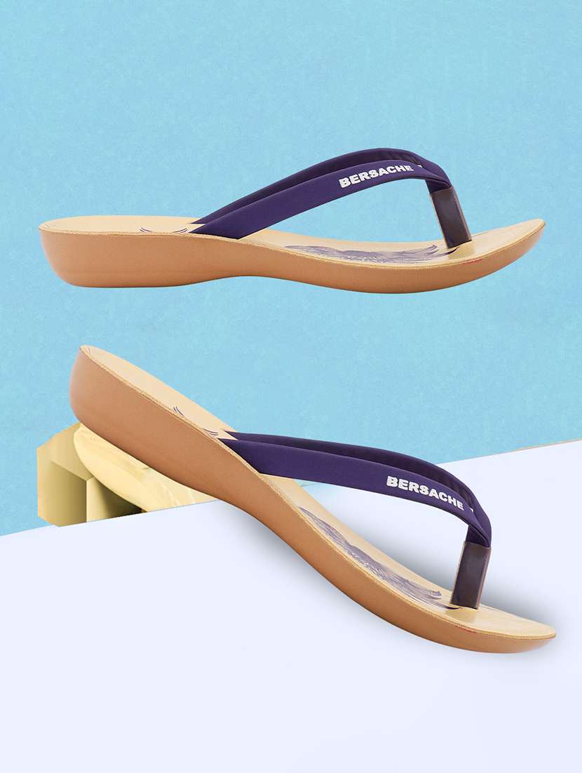 women solid slip on flip flop