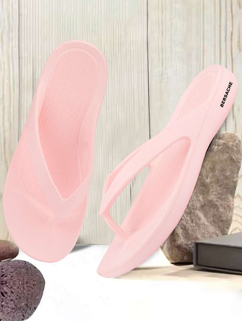 women solid slip on flip flop