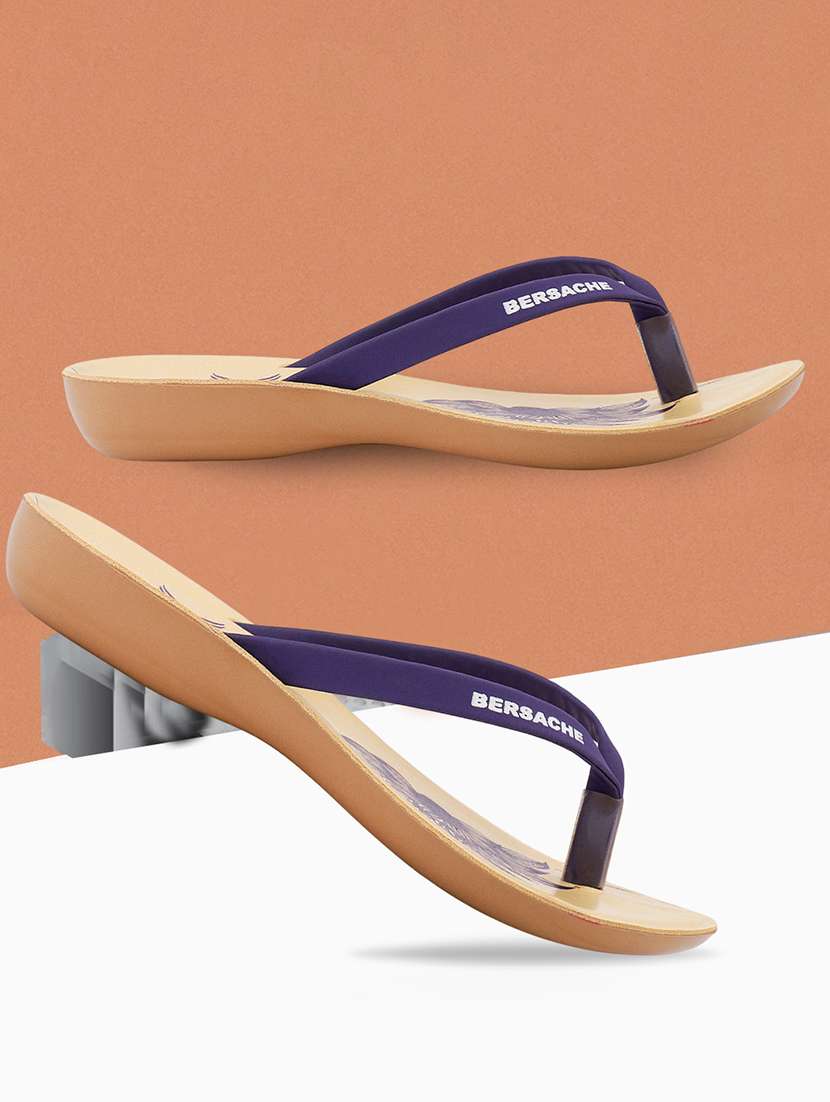 women solid slip on flip flop