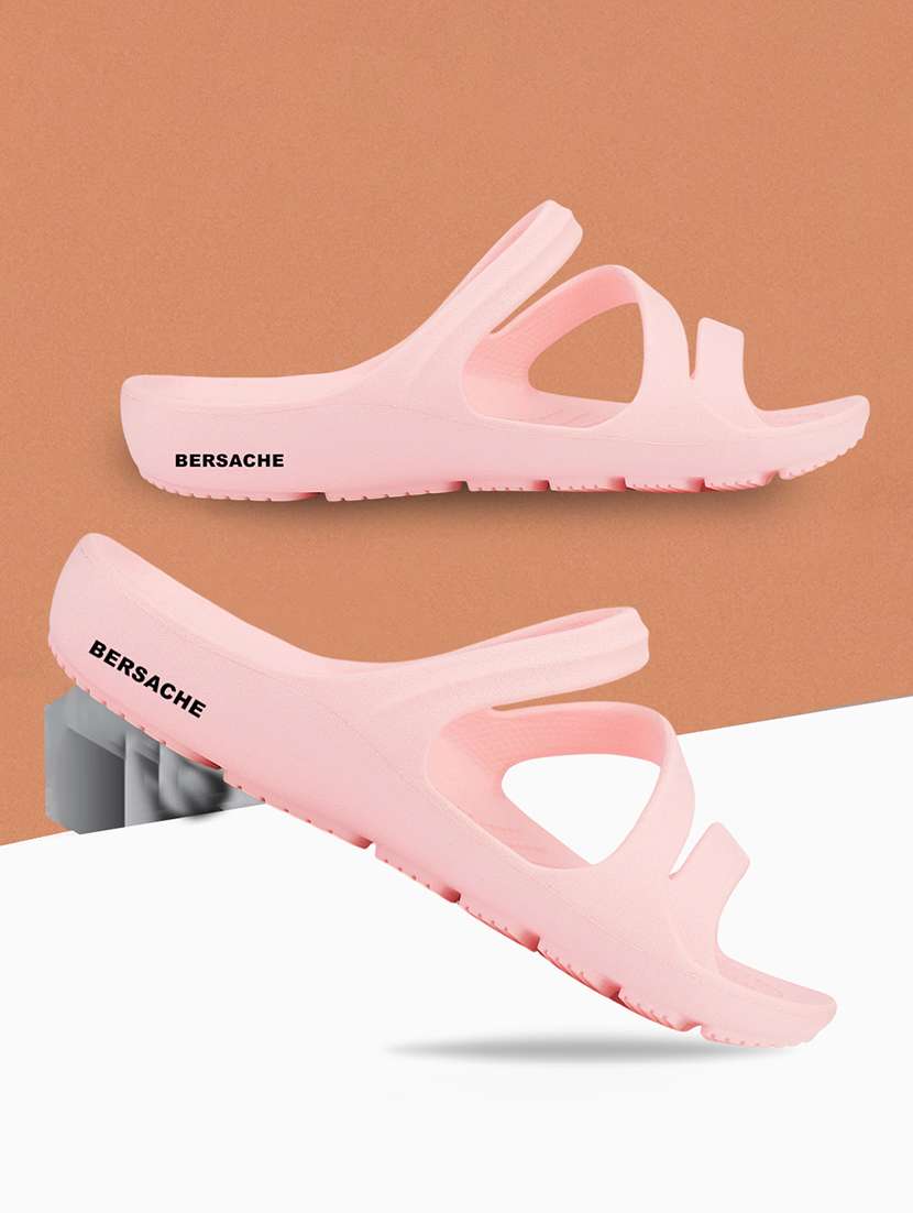 women solid slip on flip flop