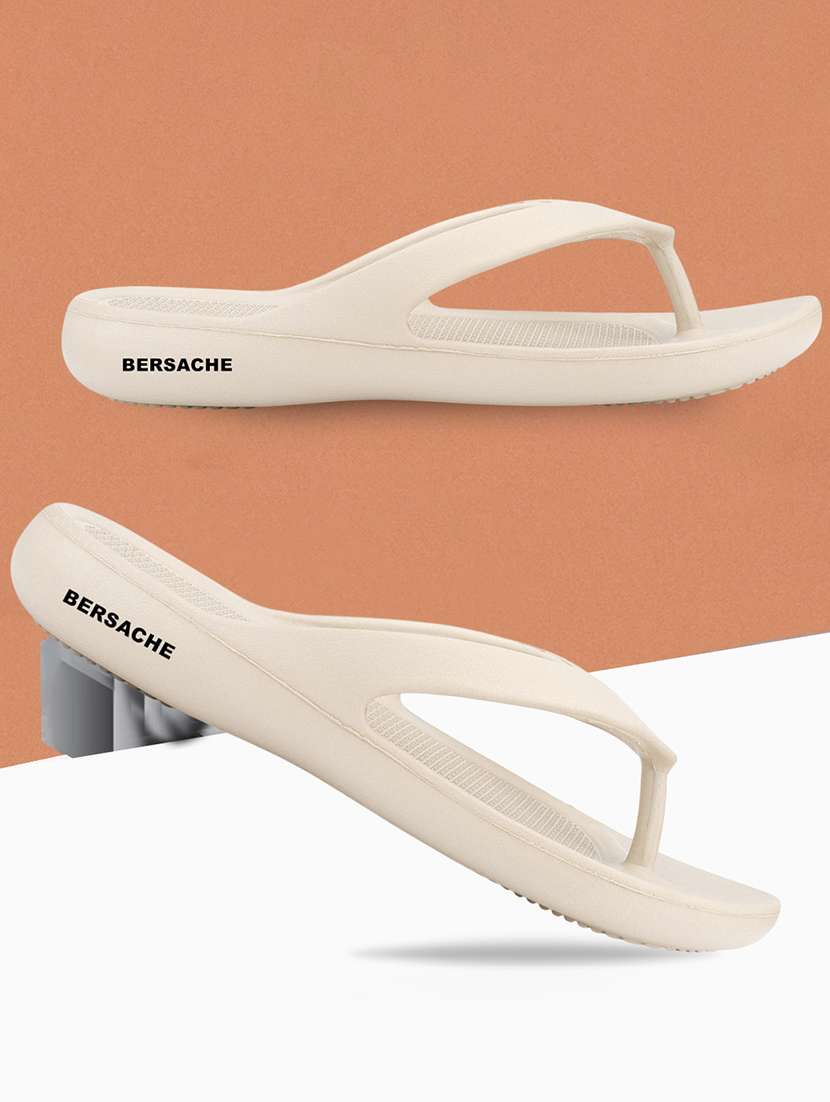 women solid slip on flip flop