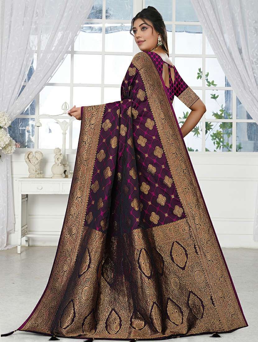 women self design banarasi saree with blouse - 22275907 -  Standard Image - 3