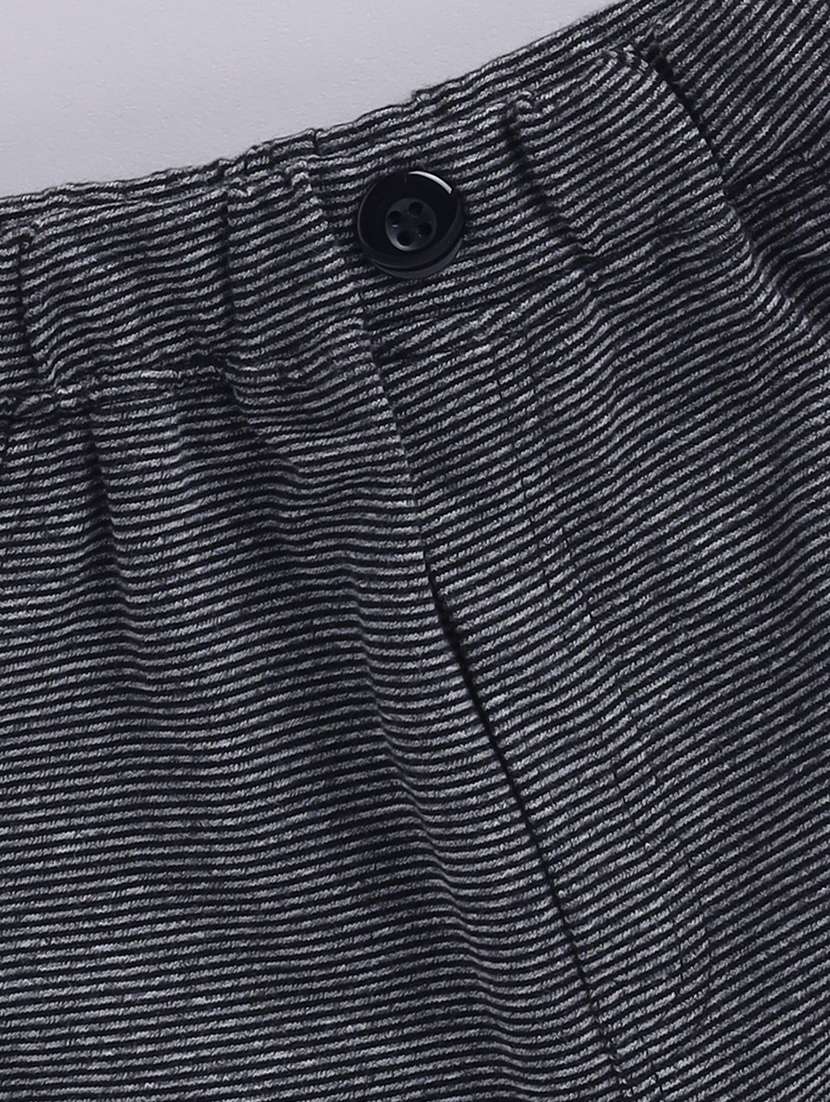 boys printed shorts co-ord set - 22277363 -  Standard Image - 3