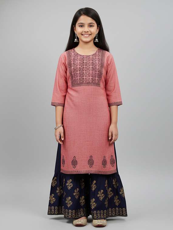 girls three quarter sleeve straight kurta