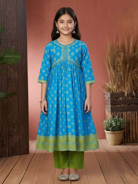 girls printed three quarter sleeve kurta