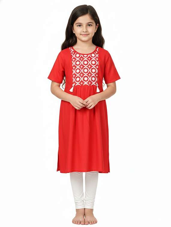 women embroidered short sleeve a-line kurta
