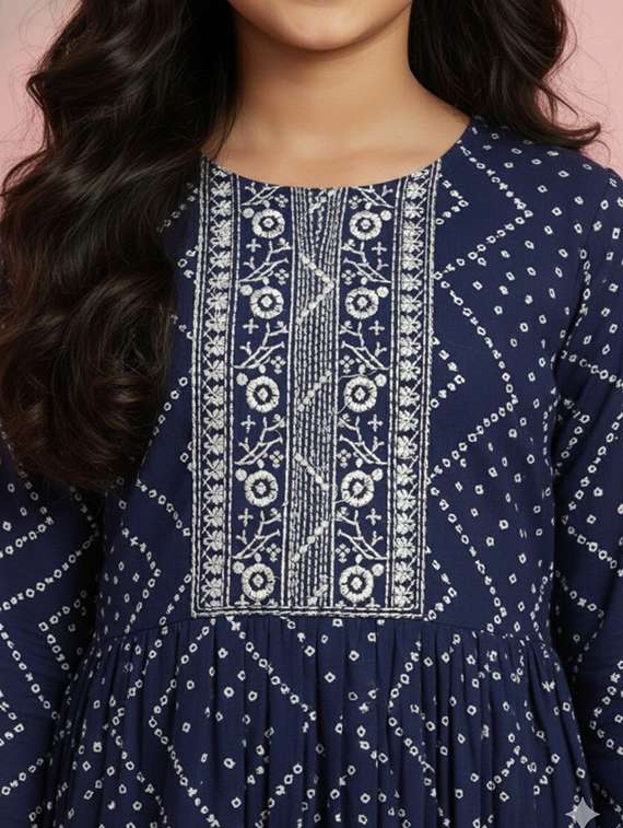 girls printed three quarter sleeve kurta - 22278368 -  Standard Image - 3
